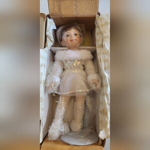 NWT ASHTON-DRAKE GALLERIES My Little Ballerina